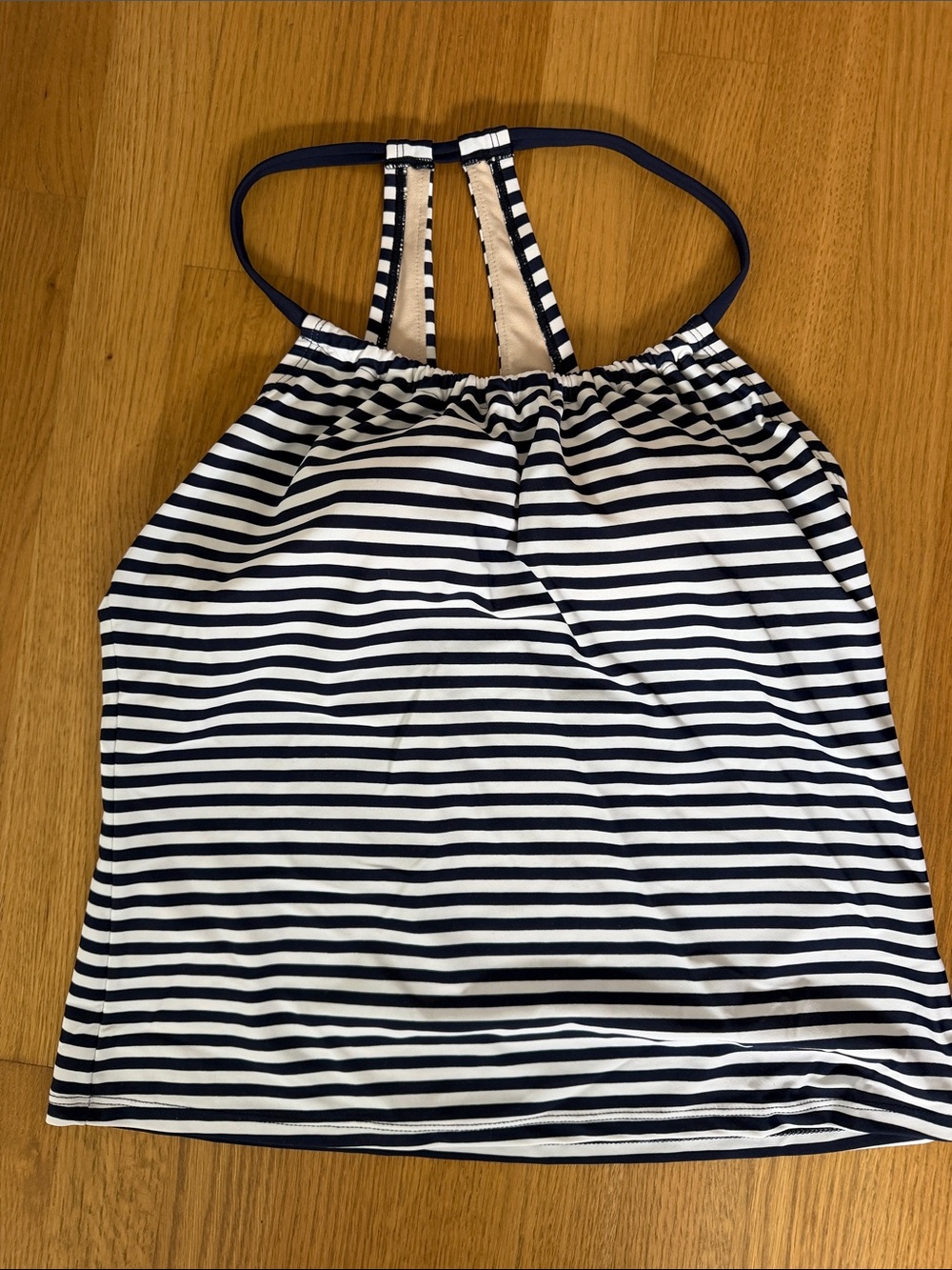 BNWT Women’s tankini top